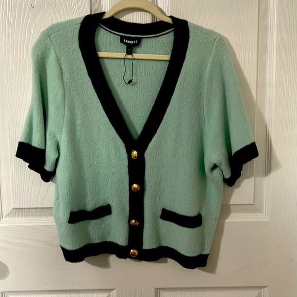 NWOT Express Top - Picture 1 of 8
